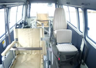 車内（車イス）